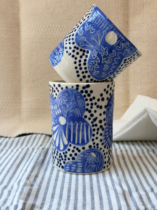 Summer Garden Pinchy Tumbler