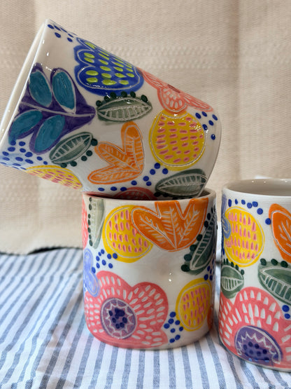 Summer Garden Pinchy Tumbler